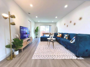 Molivu Homes 3BR - Newly Remodel, KingBed, Yard, Gym